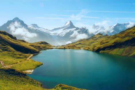 Von rechts nach links: Gro-Fiescherhorn, Hinter-Fiescherhorn, Finsteraarhorn, Schreckhorn, Wetterhorn